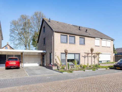  Ir Lelystraat 15, Hulst