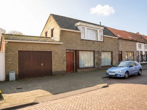  Oude Kerkstraat 24, Aardenburg