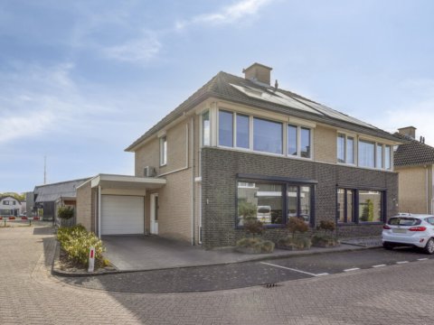  Bachlaan 1, Hulst