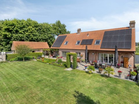 Sara Beytsweg 6, Eede