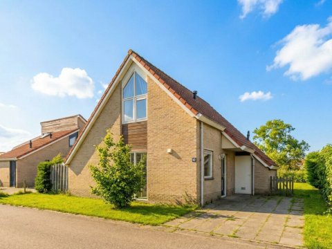  Nieuwesluisweg 1042, Breskens