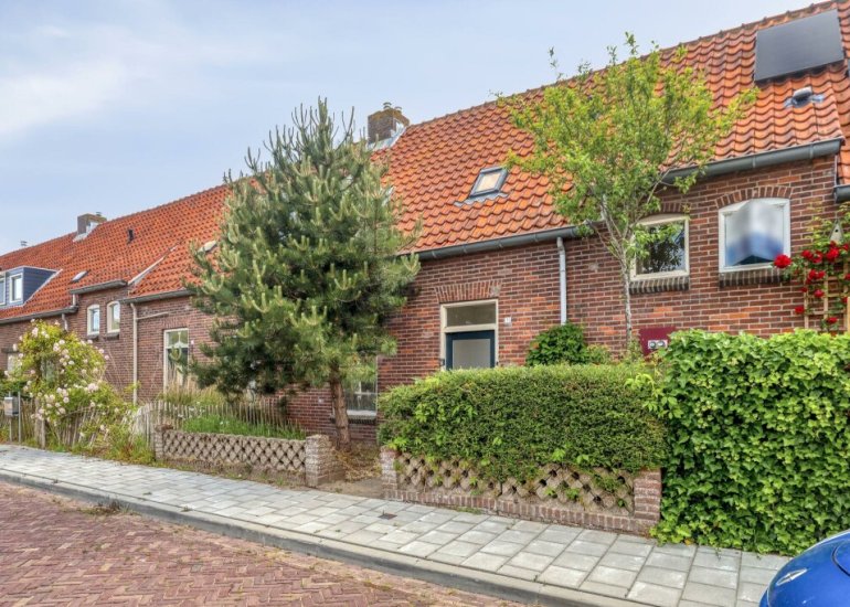  Monseigneur Luijpenstraat 11, Hoofdplaat