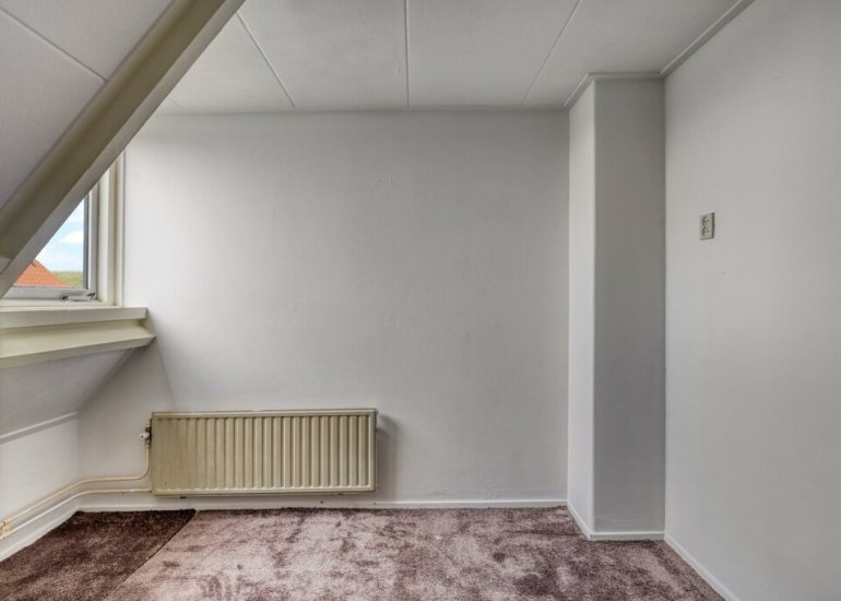  Monseigneur Luijpenstraat 11, Hoofdplaat