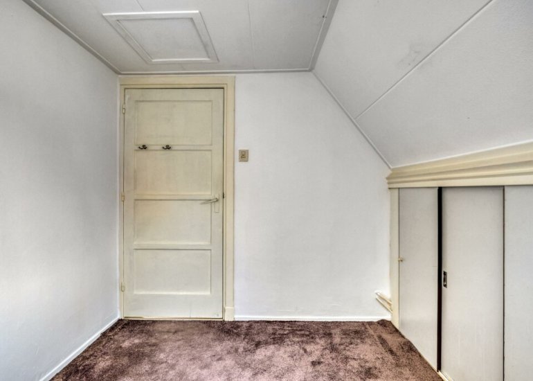  Monseigneur Luijpenstraat 11, Hoofdplaat