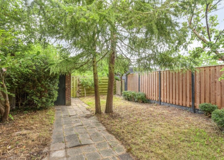  Monseigneur Luijpenstraat 11, Hoofdplaat
