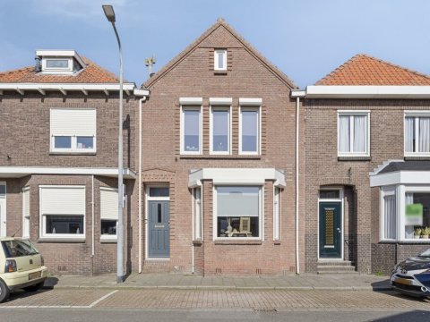  Burgemeester Geillstraat 42, Terneuzen