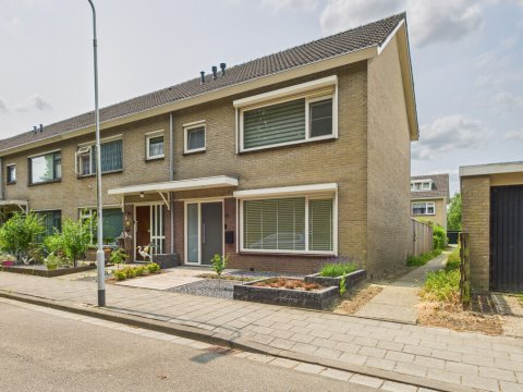  Madame Curiestraat 36, Terneuzen