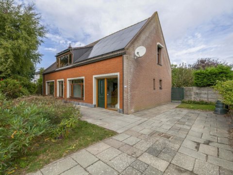  Vrijedijk 11, Ijzendijke