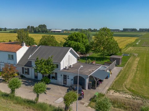  Val 9, Zaamslag