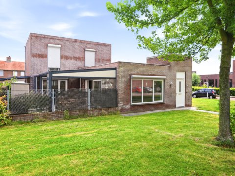  Azaleastraat 24, Terneuzen