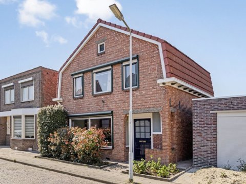  Prins Mauritsstraat 15, Axel