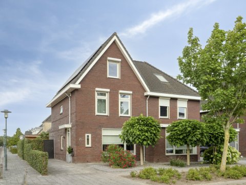  Alexander de Grotestraat 28, Hulst