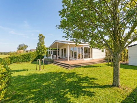  Schoneveld 1F 104, Breskens