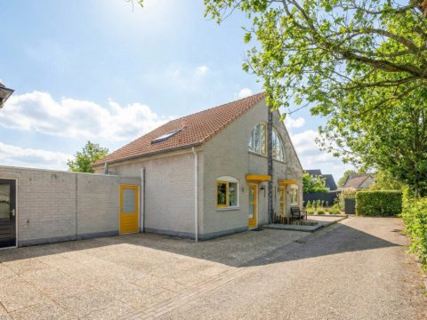  Langeweg 112030, Breskens