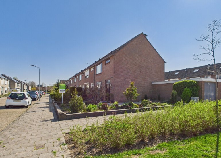  Mozarthof 84, Terneuzen