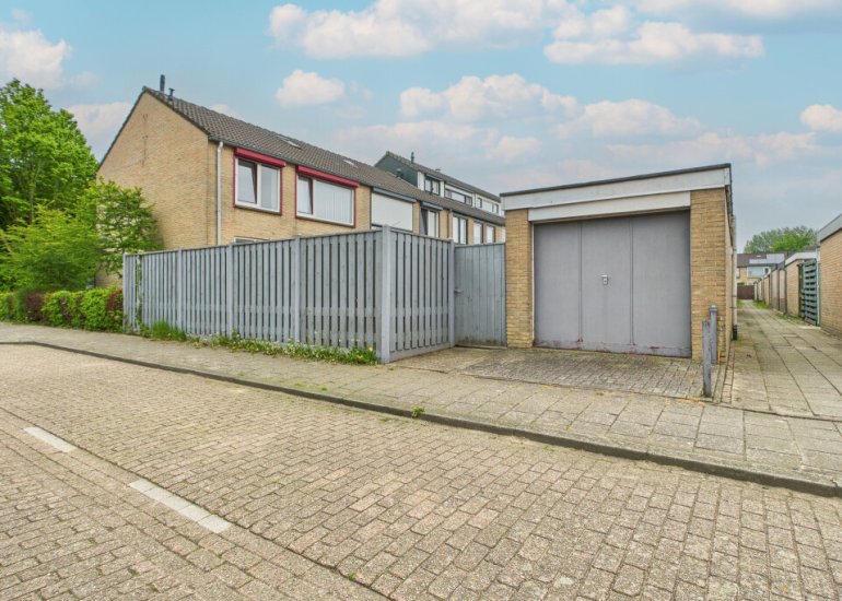  Anemonenlaan 2, Hoek