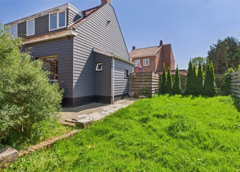 Plevierstraat 31, Hengstdijk