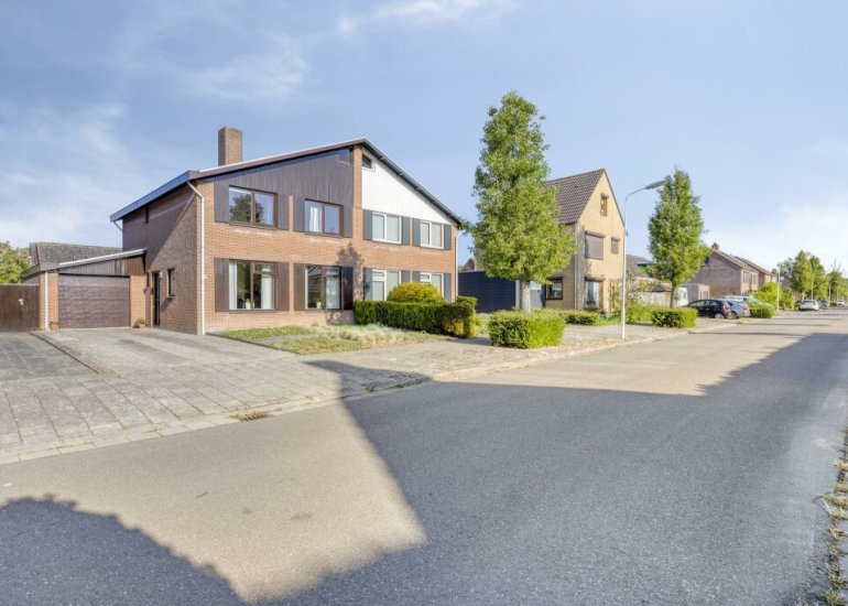  Karel Doormanstraat 8, Kloosterzande