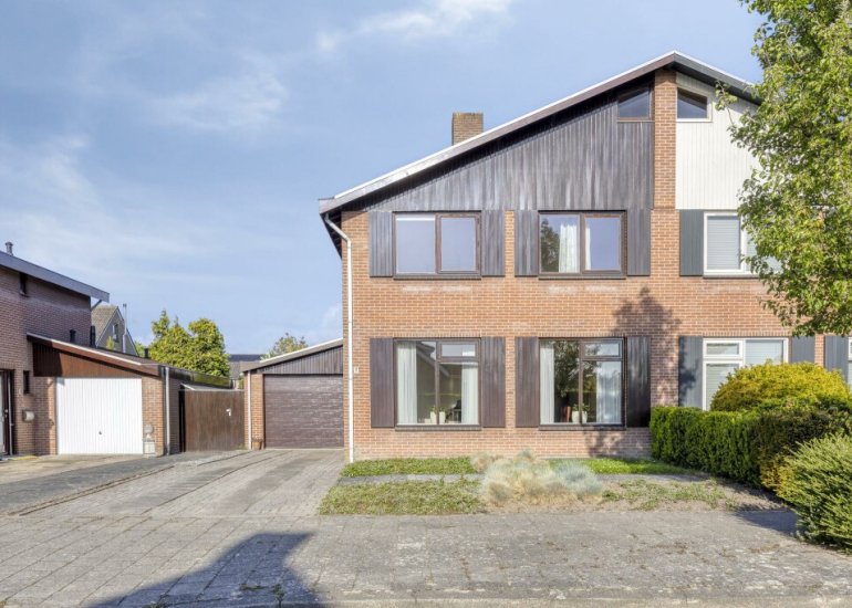  Karel Doormanstraat 8, Kloosterzande