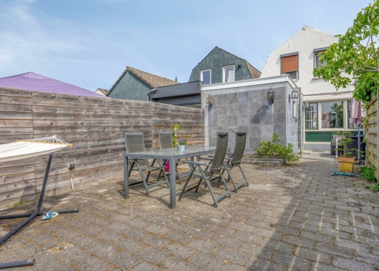  Steensedijk 24, Hulst