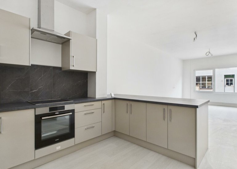  Oostdam 51, Sas Van Gent