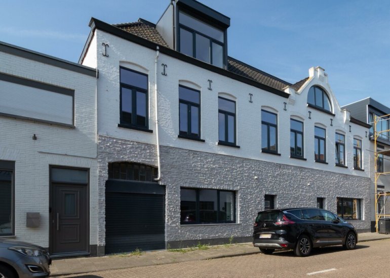  Oostdam 51, Sas Van Gent