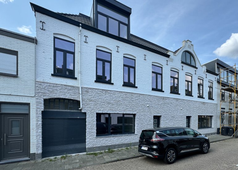  Oostdam 51b, Sas Van Gent