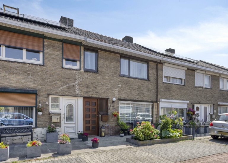  Bernhardstraat 8, Terneuzen