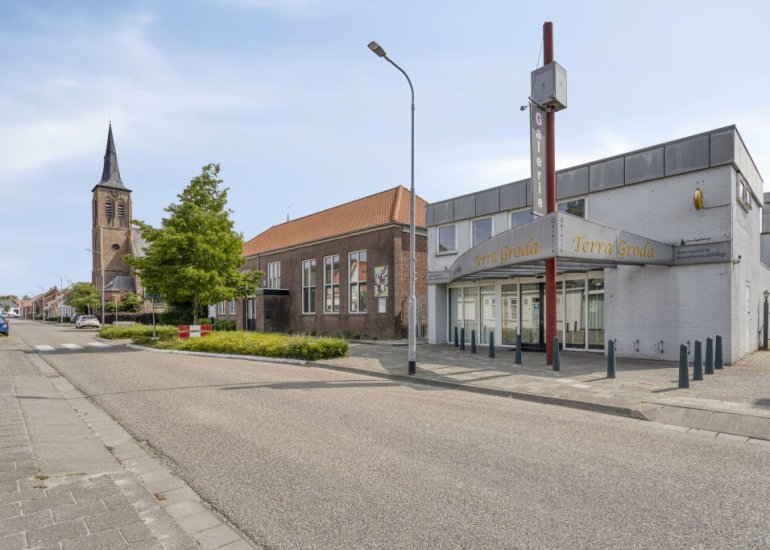 Dorpsstraat 44, Graauw