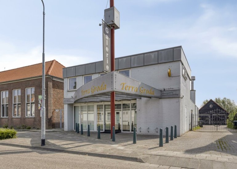 Dorpsstraat 44, Graauw