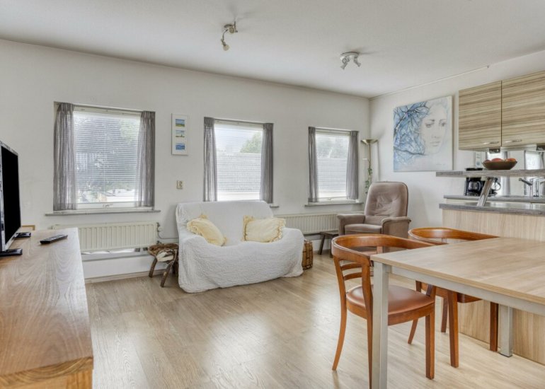 Dorpsstraat 44, Graauw