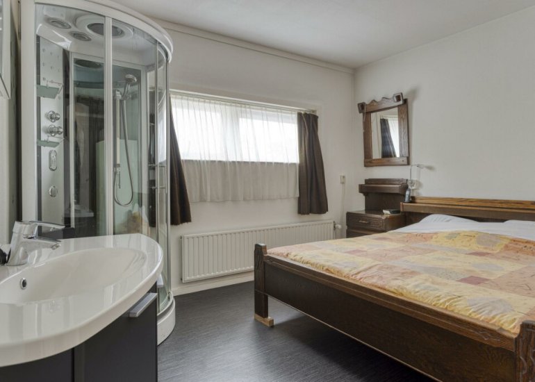 Dorpsstraat 44, Graauw