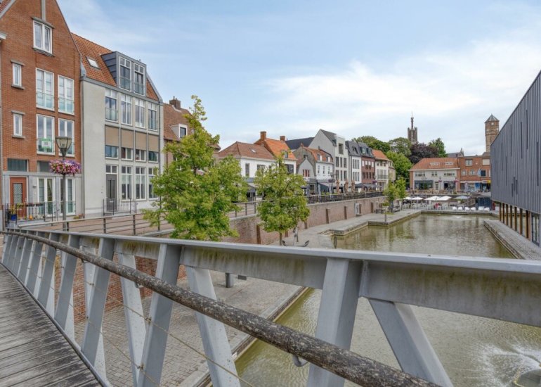  Visbrug 15, Hulst