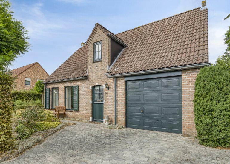 Beukenlaan 14, Koewacht