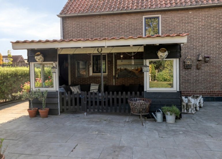 Burg. Verplankeplein 12, Biervliet