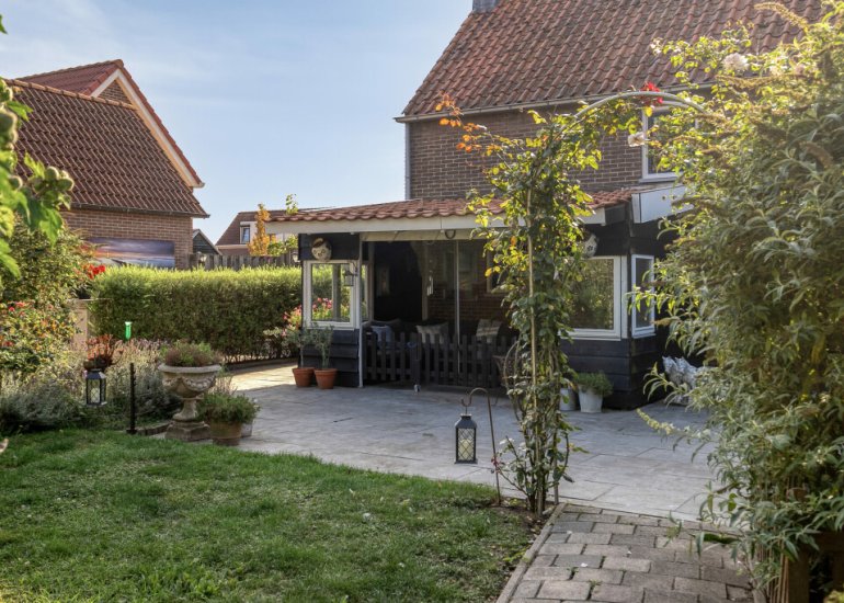 Burg. Verplankeplein 12, Biervliet