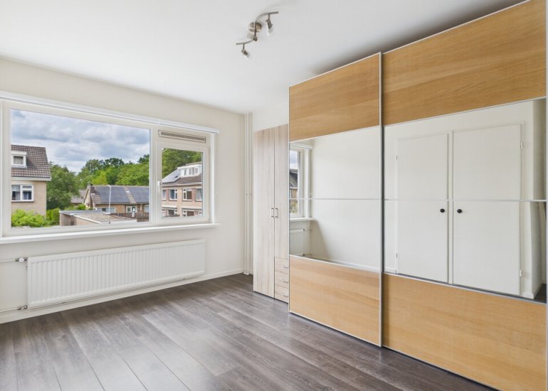 Madame Curiestraat 36, Terneuzen