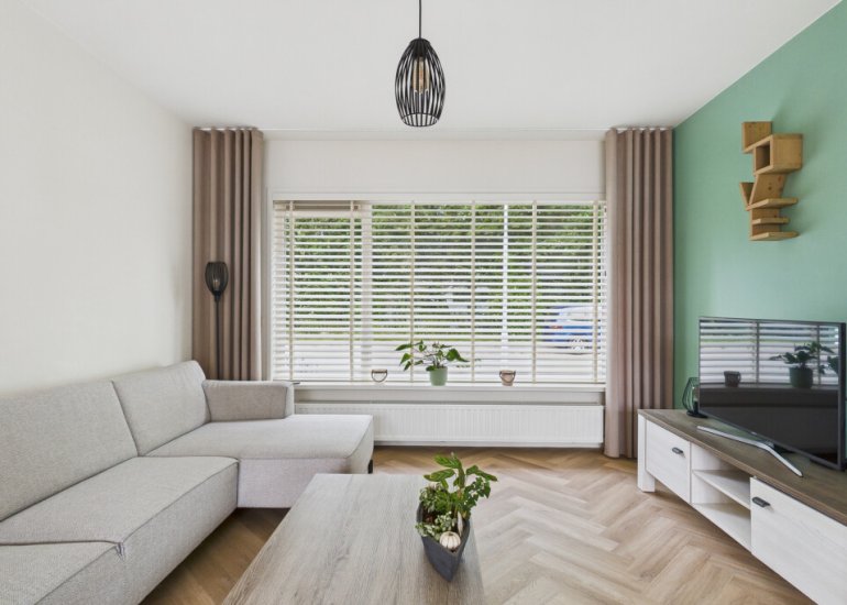 Madame Curiestraat 36, Terneuzen
