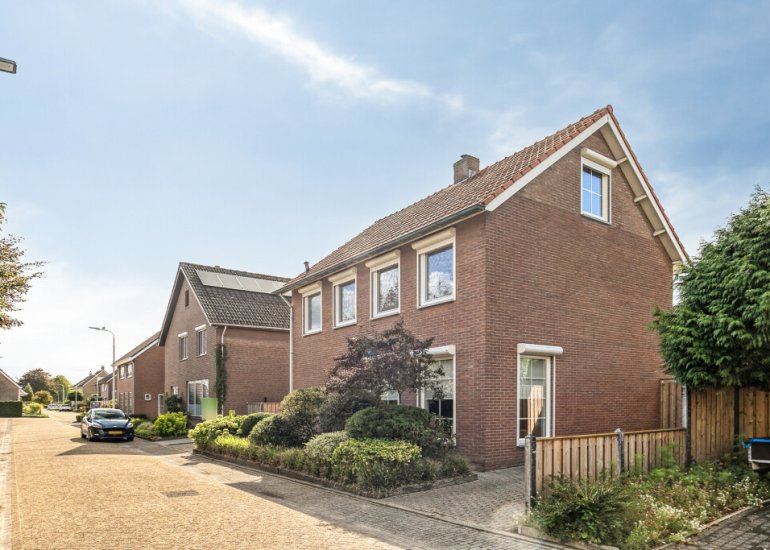 Janseniuslaan 83, Hulst