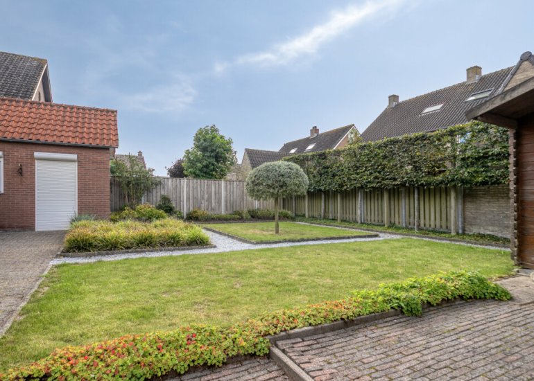 Janseniuslaan 83, Hulst