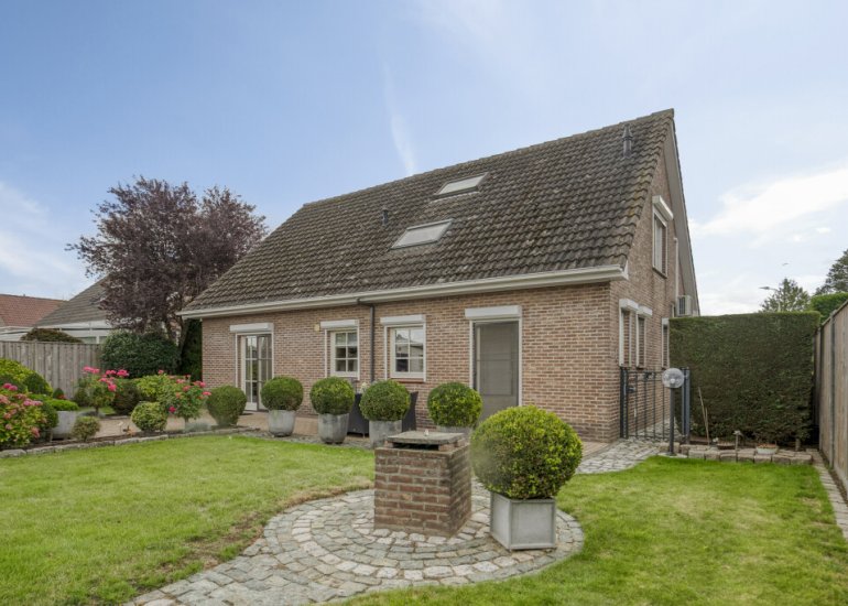 Ruysdaelstraat 48, Clinge