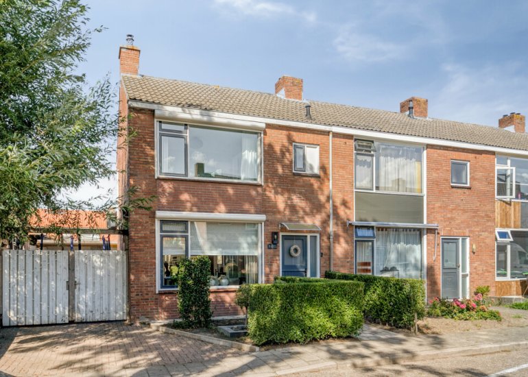  Wilhelminastraat 1, Hoek