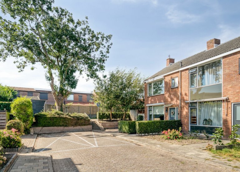  Wilhelminastraat 1, Hoek