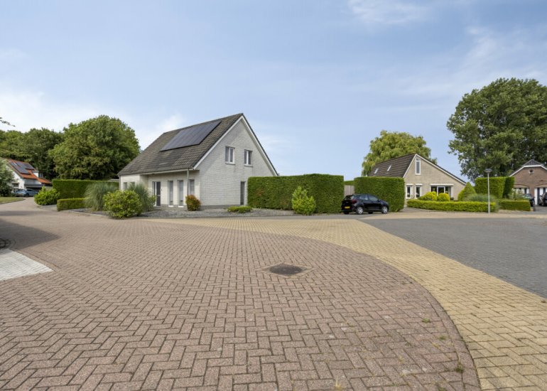  Bergeendstraat 6, Hengstdijk