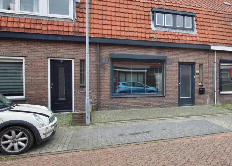 Dahliastraat 15, Terneuzen