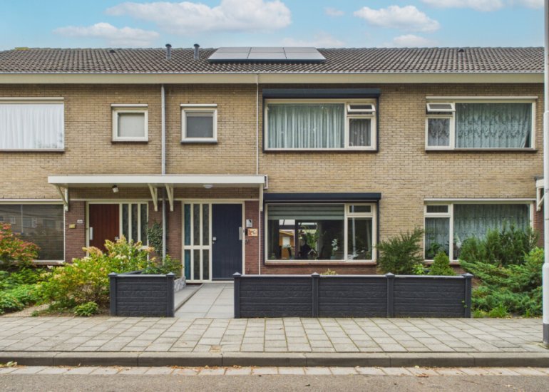  Madame Curiestraat 28, Terneuzen