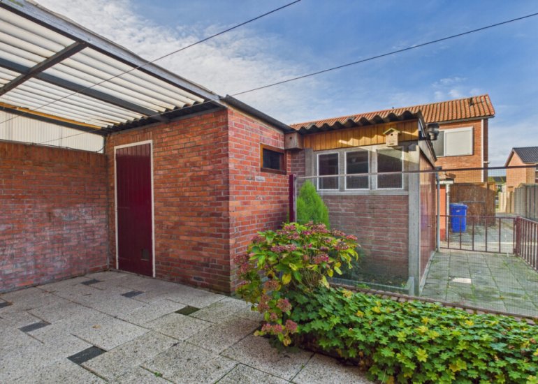  Oranjestraat 11, Sas Van Gent