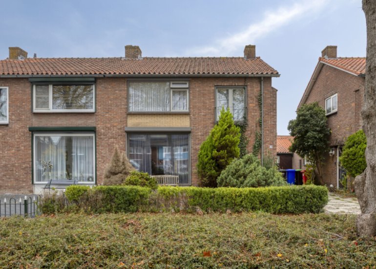  Koninginnelaan 13, Terneuzen