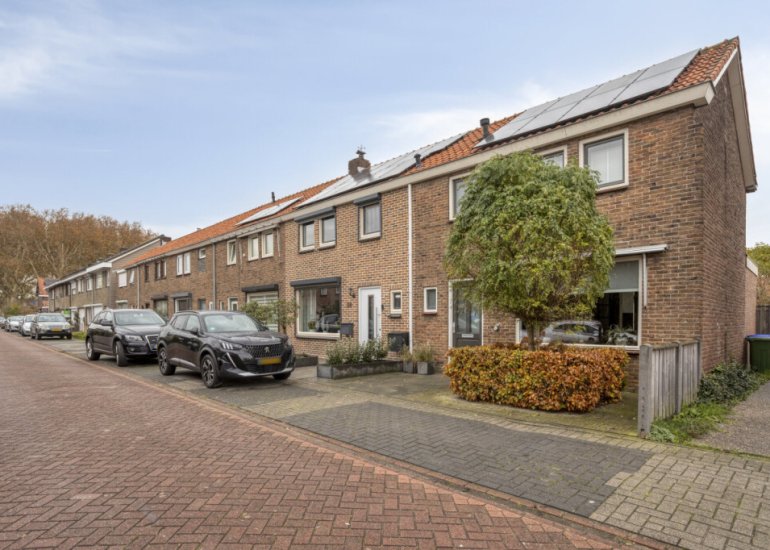  Bernhardstraat 26, Terneuzen