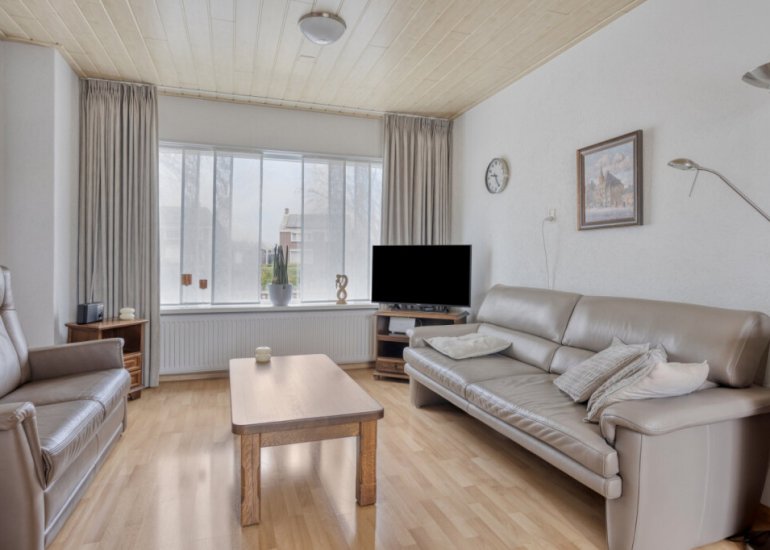  Pastoor Schetsstraat 1B, Sint Jansteen